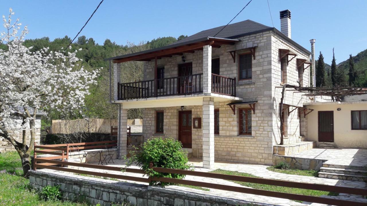 To Archontiko Tis Nikis Guest House Ioannina Luaran gambar